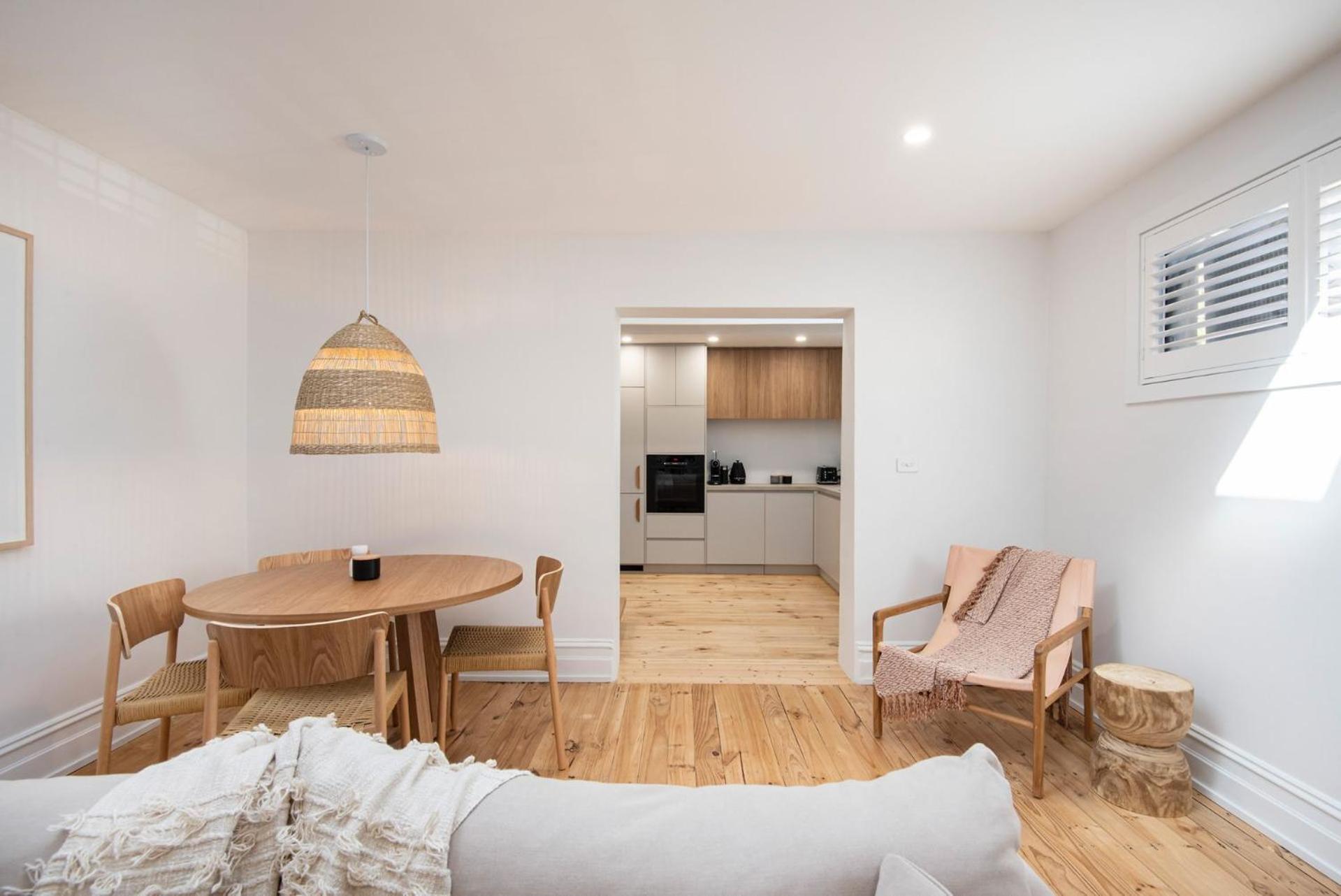 Modern Haven In Vibey Fitzroy Walk To Shops Holiday home *