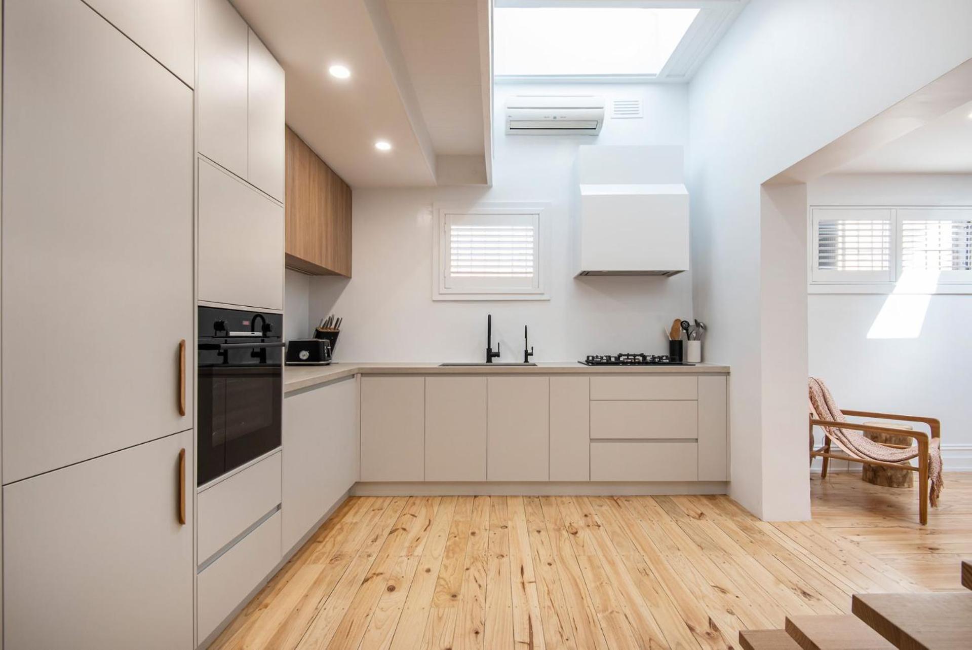 Modern Haven In Vibey Fitzroy Walk To Shops Holiday home