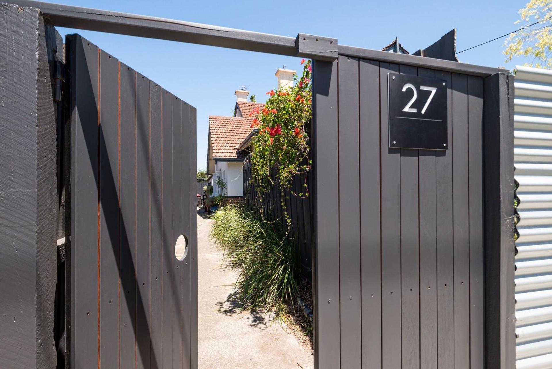Castelnau * Melbourne