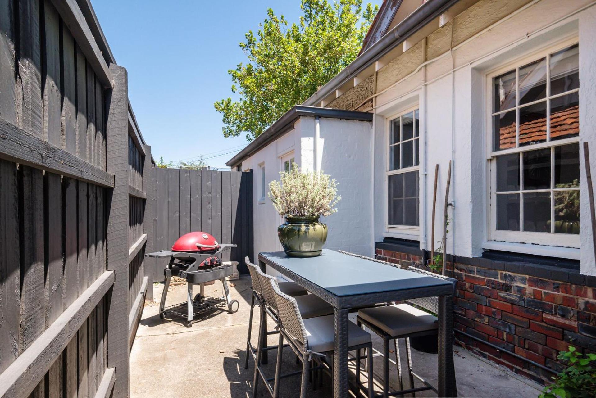 Castelnau Melbourne