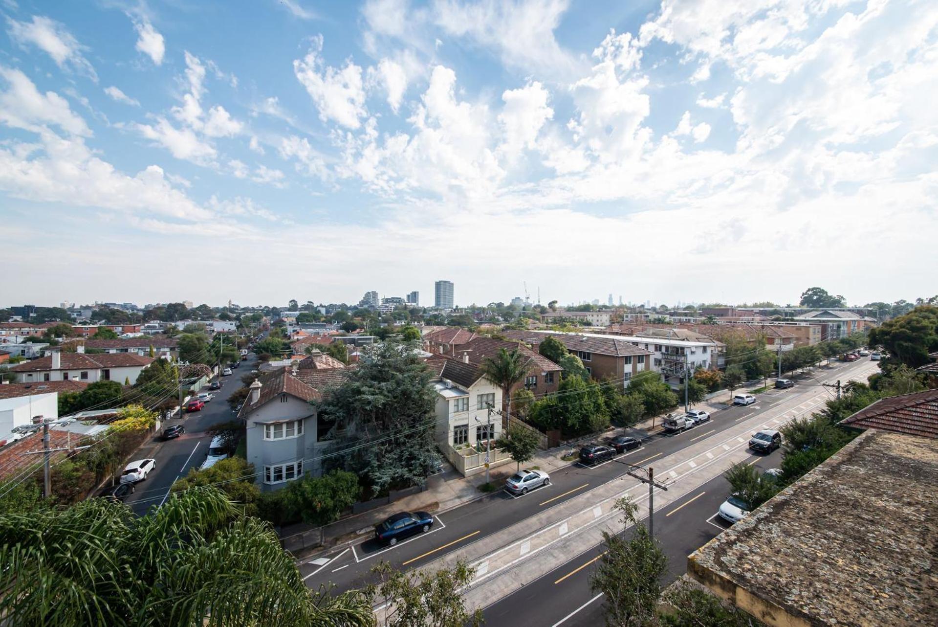 Penthouse With Views On Chapel *