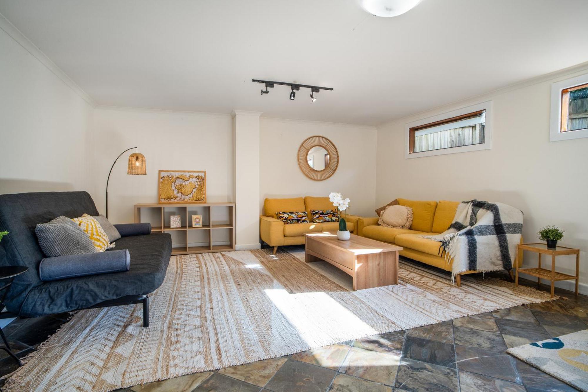 The Panoramic Tree View In Holiday home *