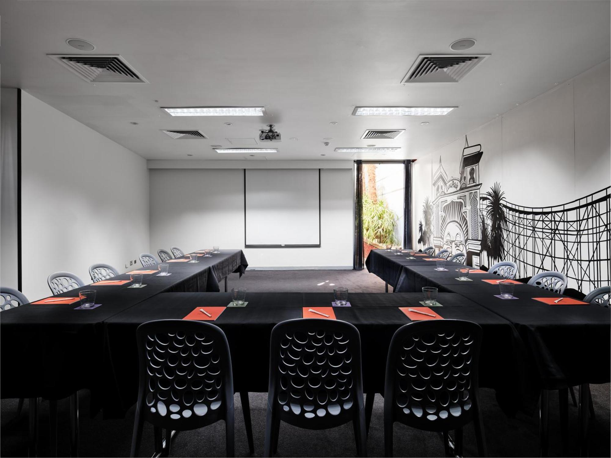 Saint Kilda - Formerly Rydges St Kilda 4*