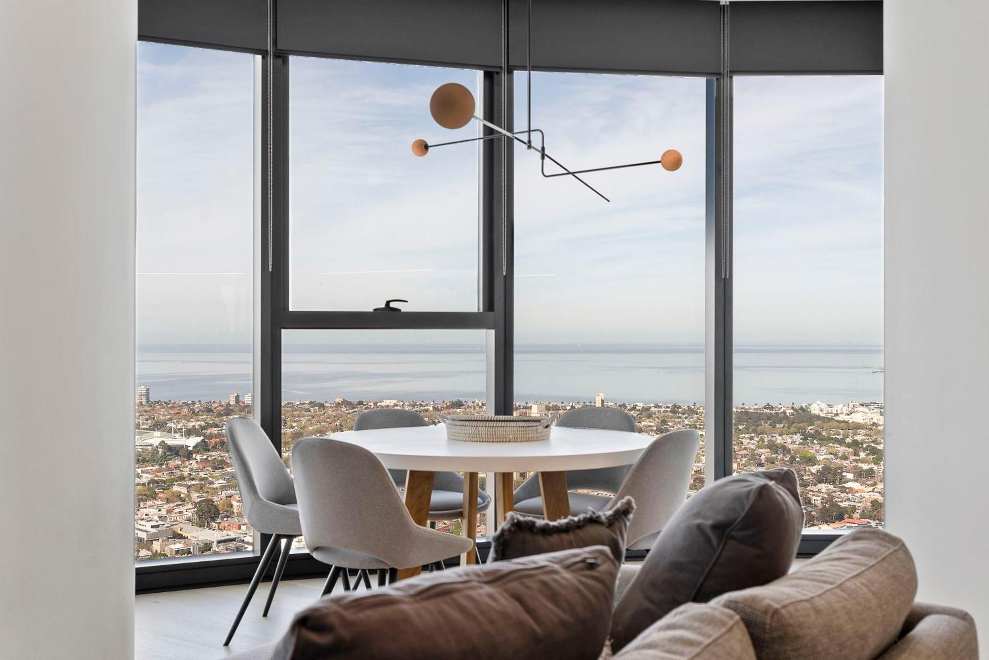 Southbank 3br Melbourne
