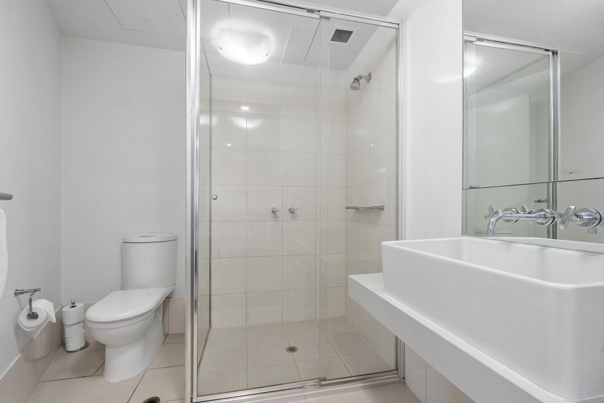 Style Living Yarra Wharf Apartment *
