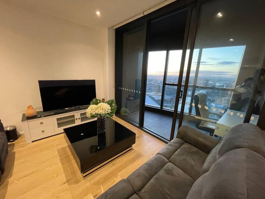 Apartment Grandsuite 3br Near Crown Luxviews