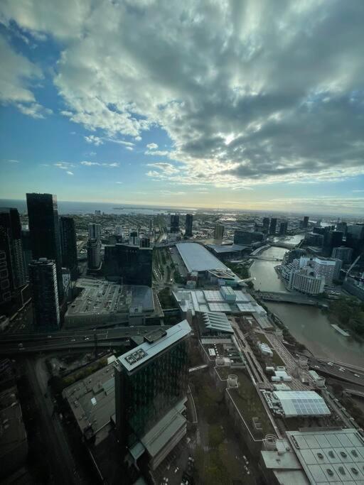 Grandsuite 3br Near Crown Luxviews *
