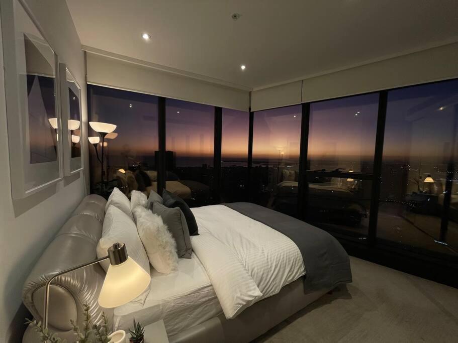 Apartment Grandsuite 3br Near Crown Luxviews *
