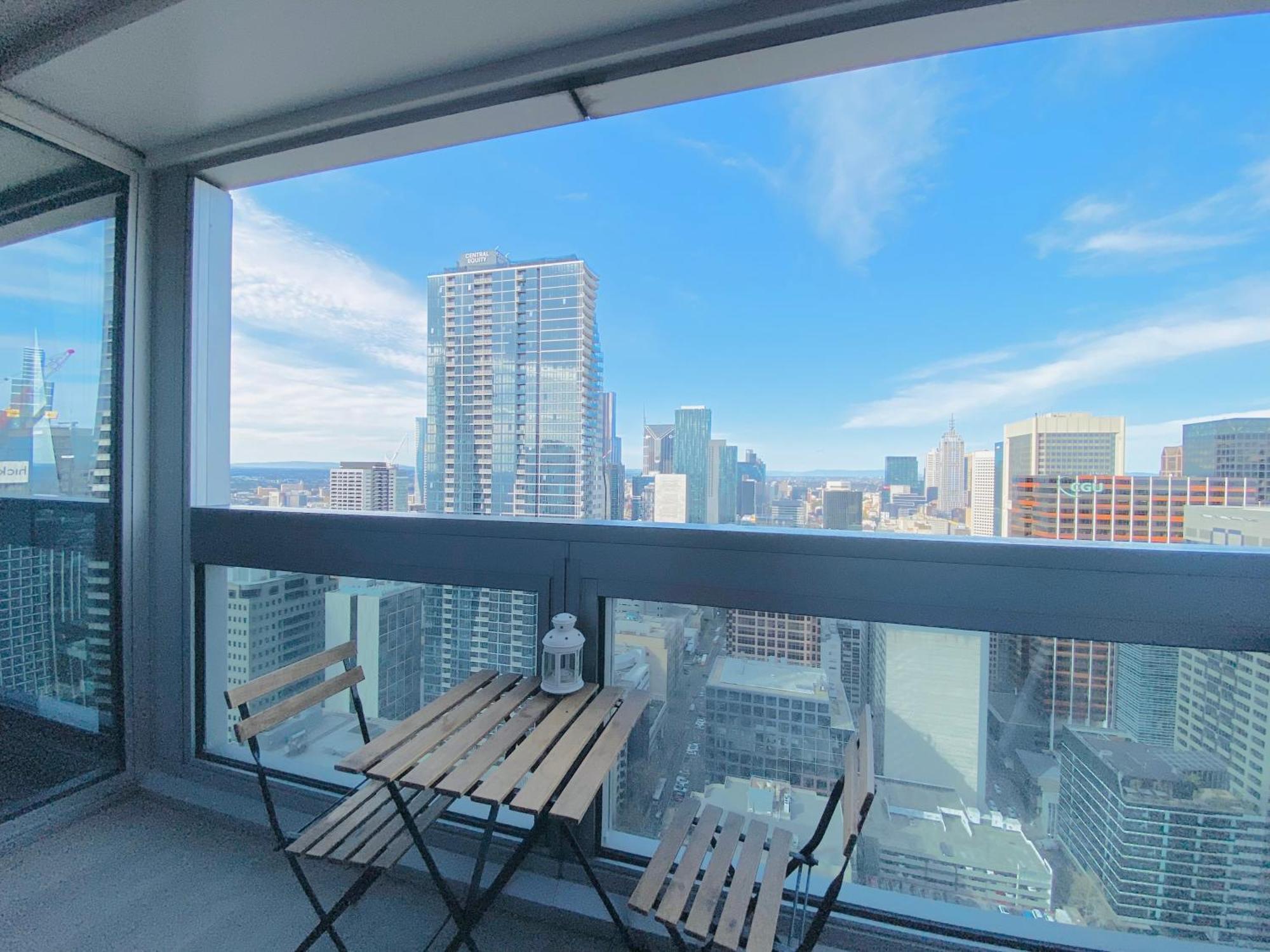 The Escape In Southern Cross Station Apartment Melbourne