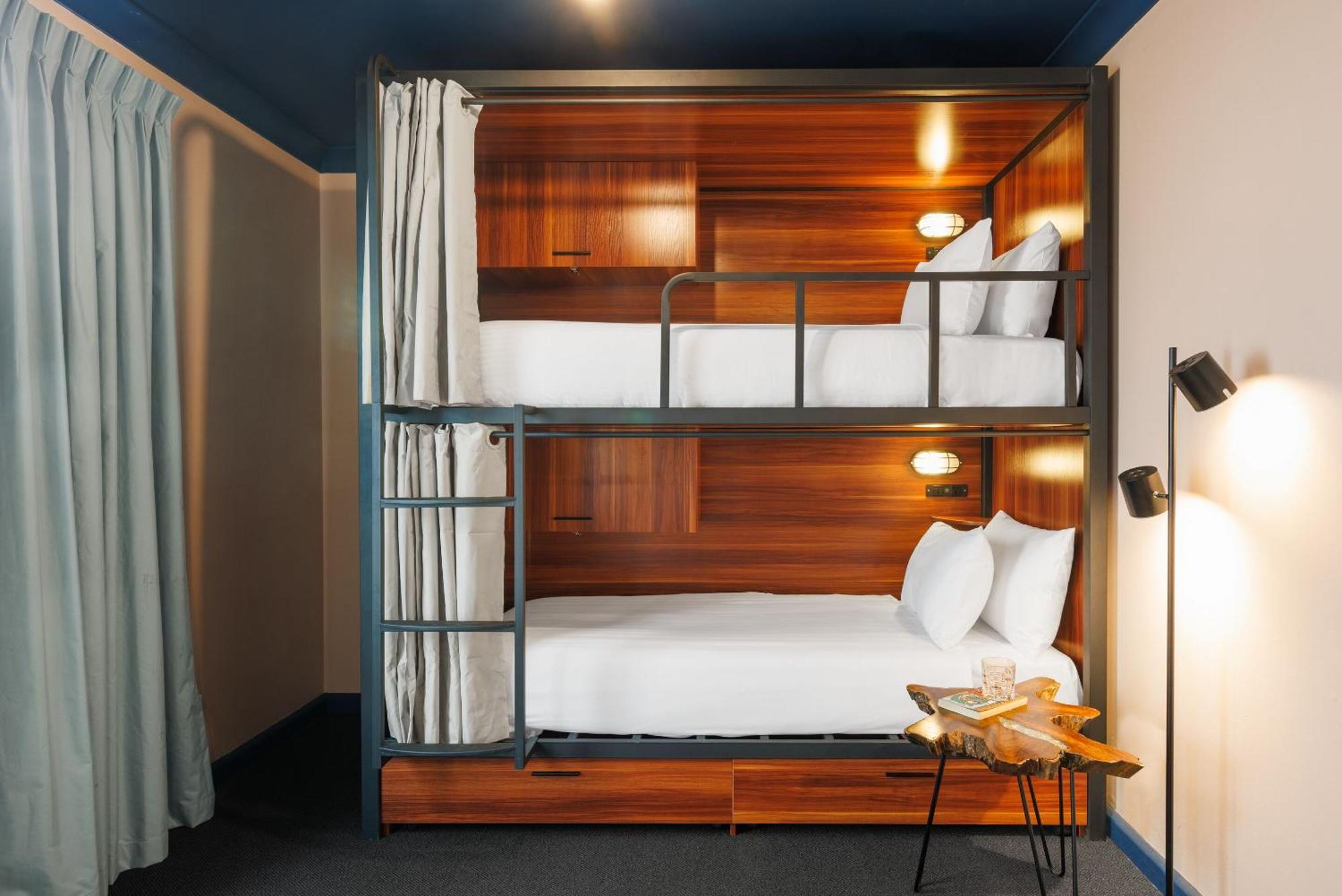 Roamer St Kilda - Formerly Selina St Kilda Hostel *