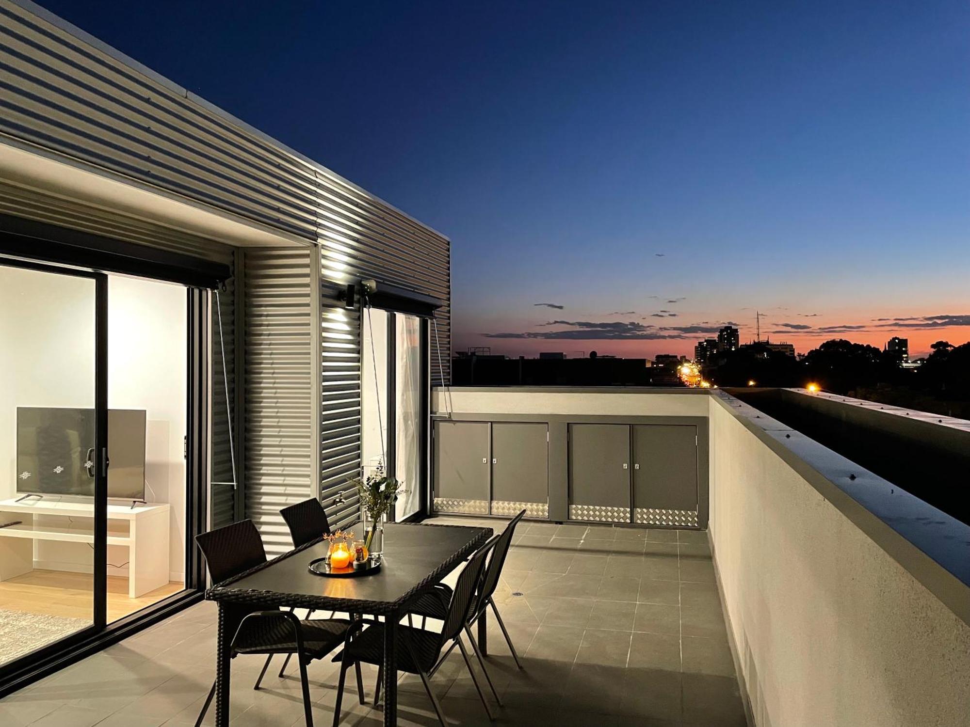 Queensview168 Moonee Ponds * Melbourne