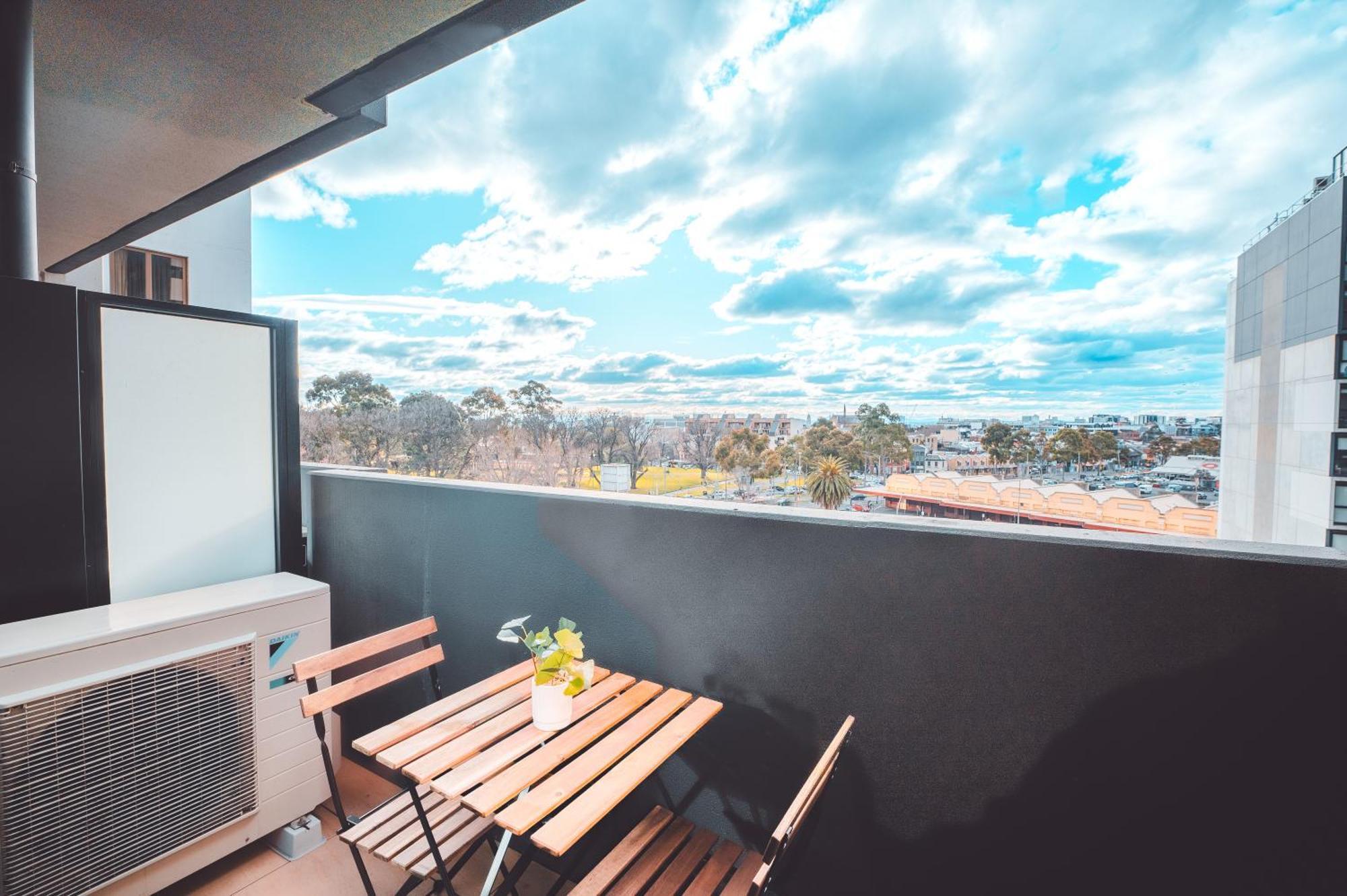 Molly's Little * Melbourne