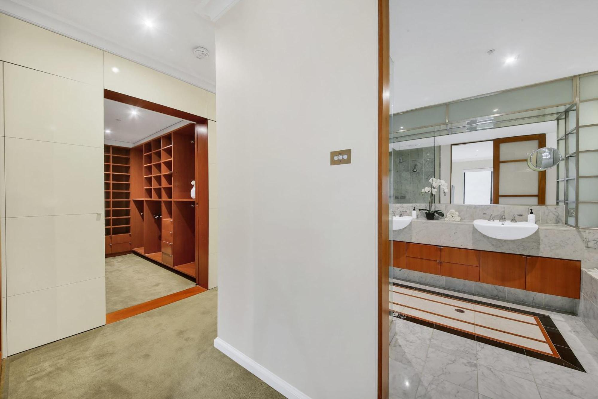A Spacious & Cozy 3br With Free Parking * Melbourne