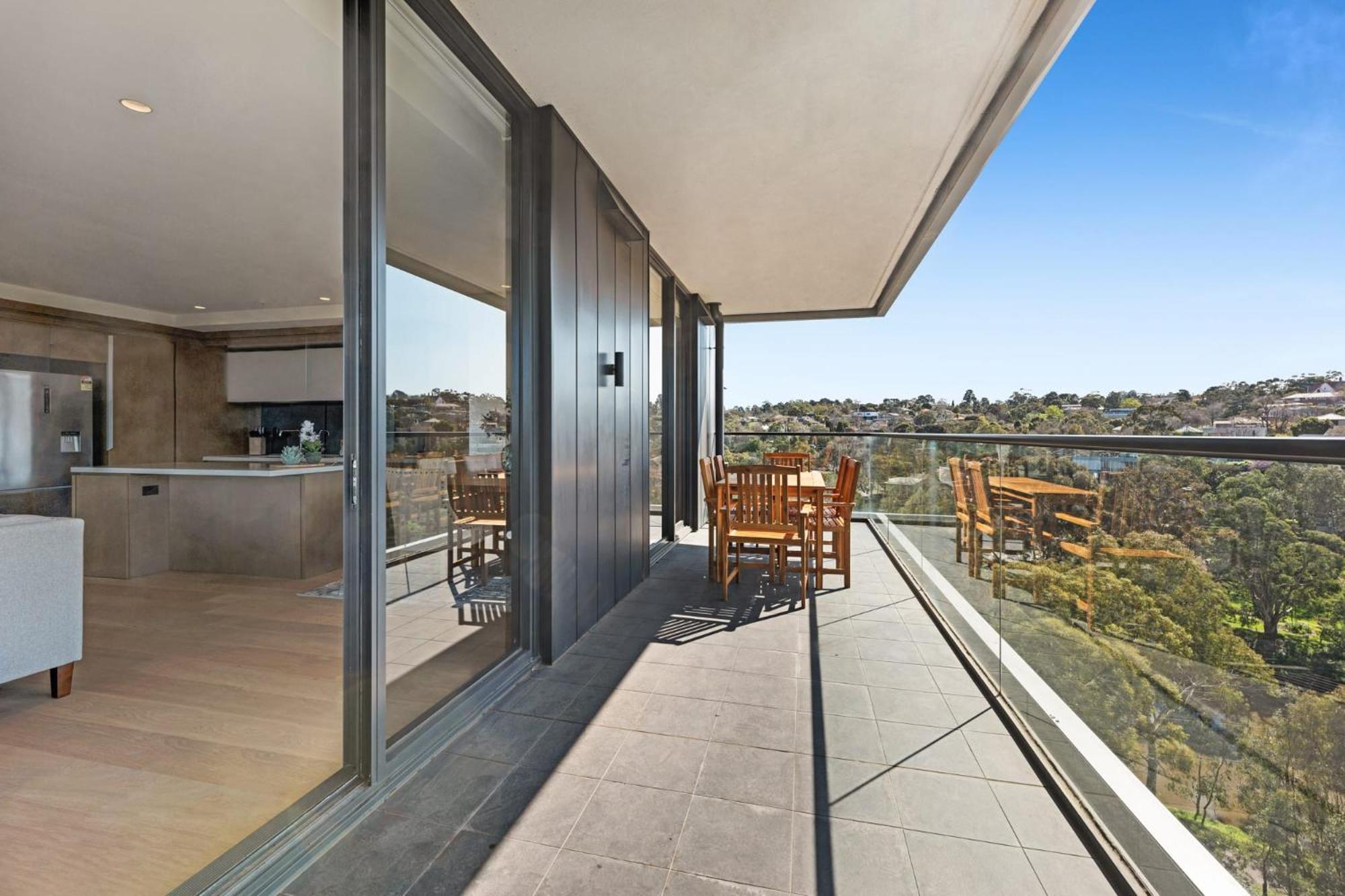 Apartment Luxury Overlooking The Yarra - 01663 *