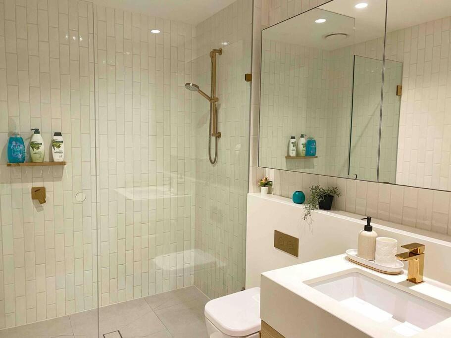 So Unique! Collins Street Vibe 2b2b Apartment *