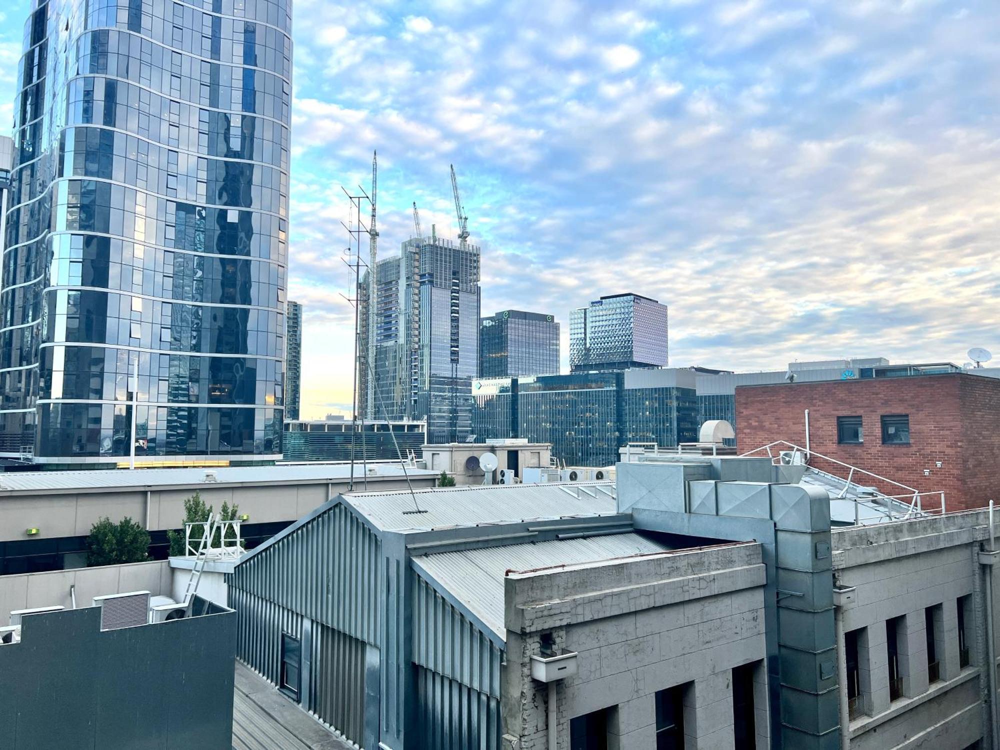 Apartment Readyset On Little Bourke