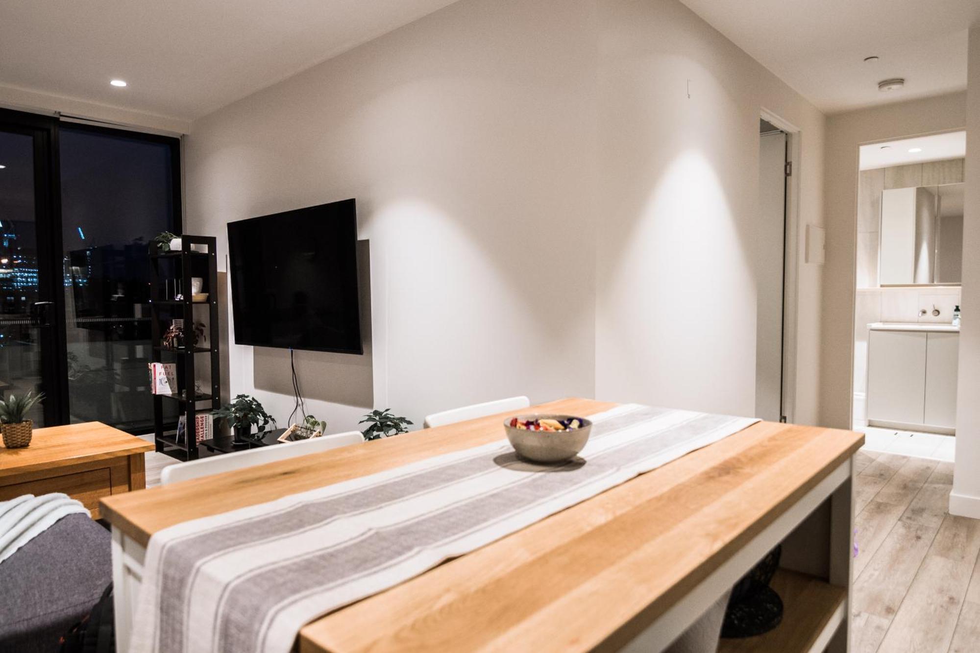 Apartment Contemporary Comfort Melbourne