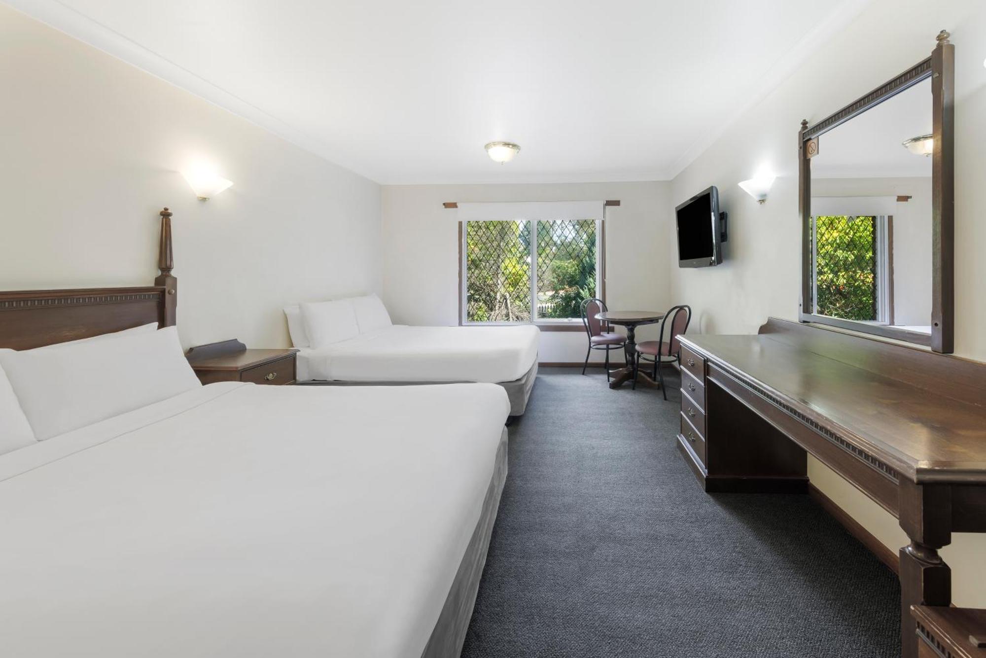 Elizabethan Melbourne