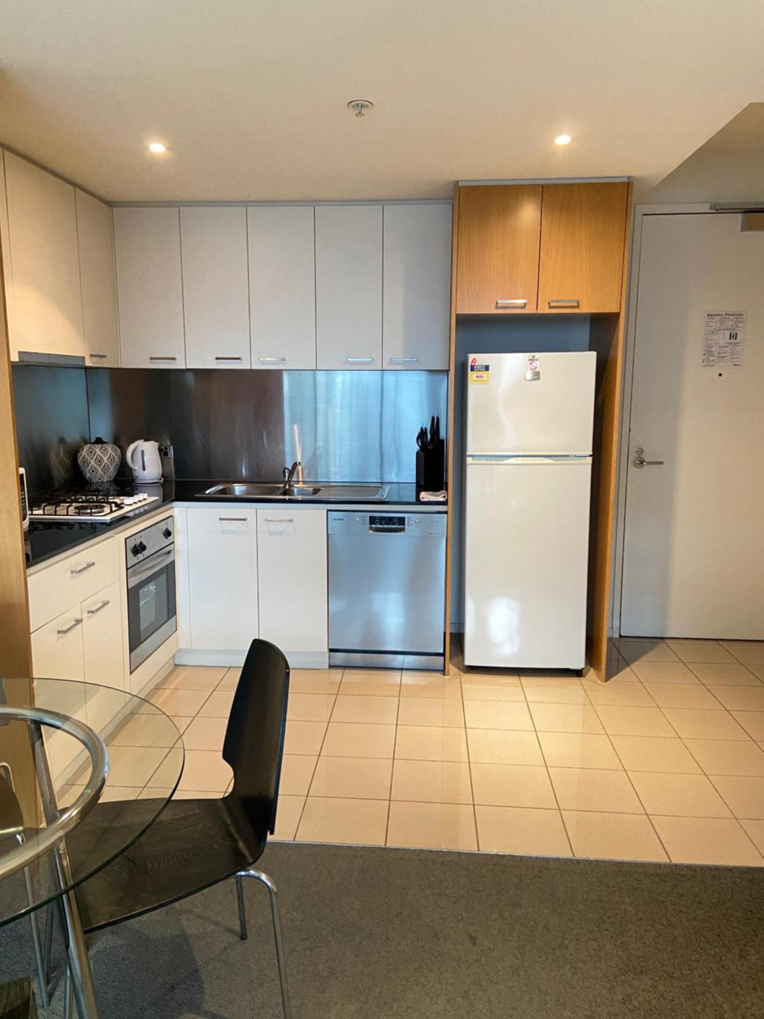 Akom At Docklands 4*