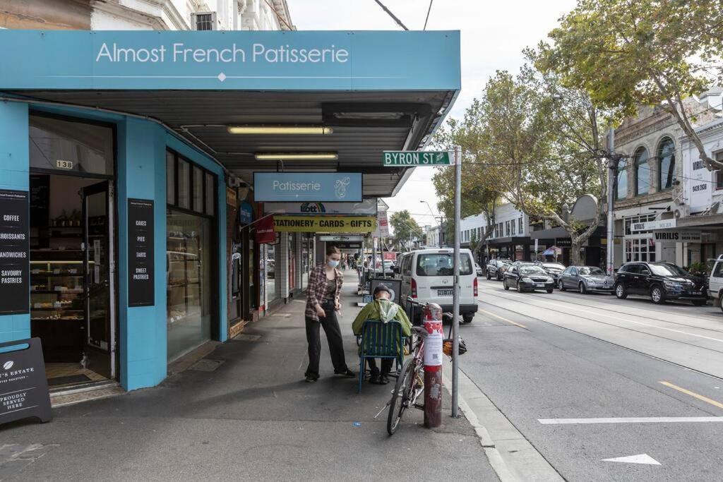 Lovely 2 Bedroom With Views To South Yarra - 03178 Melbourne