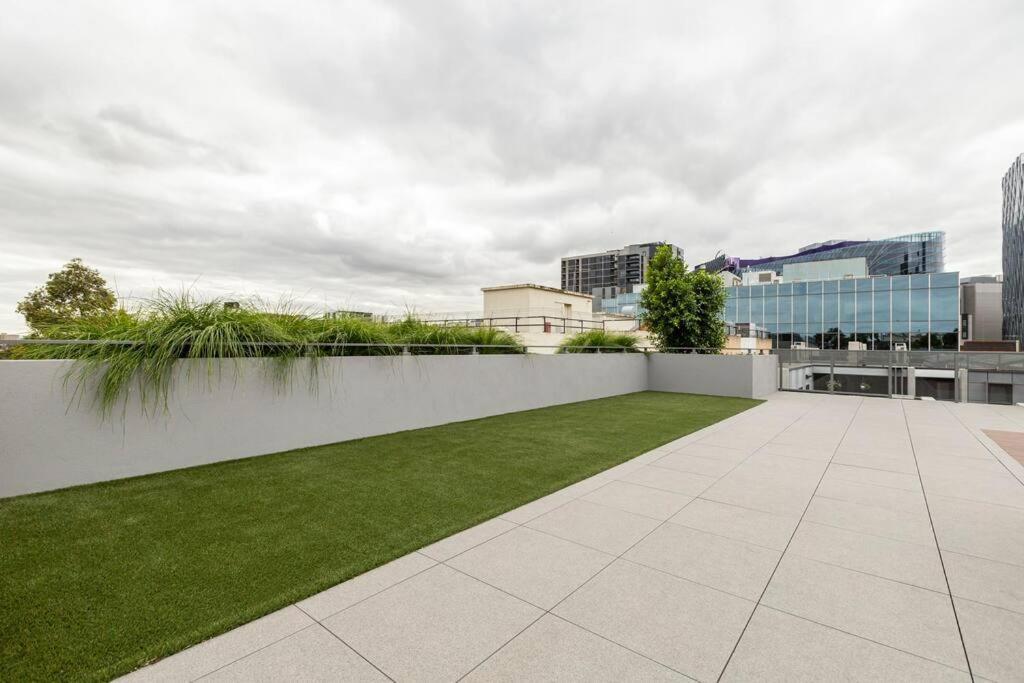 Apartment Lovely 2 Bedroom Unit In North - 03068 Melbourne