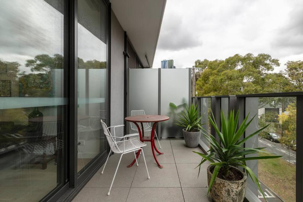 Lovely 2 Bedroom Unit In North - 03068 *