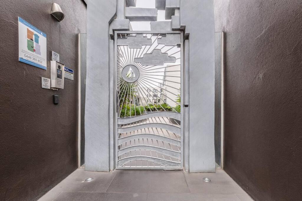 Apartment Amazing Luxury & So Close To The Cbd - 01756 Melbourne