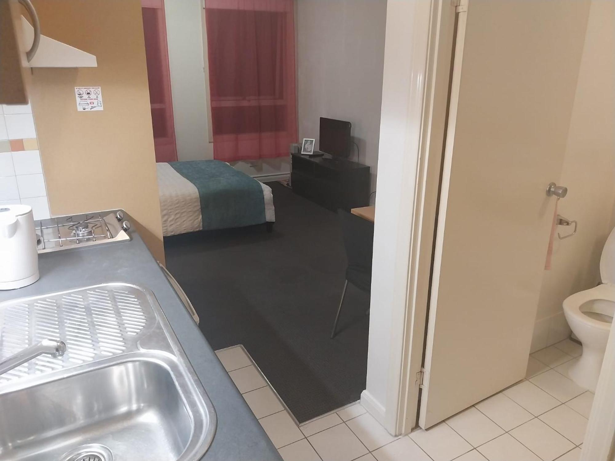 Marilyn Cbd Apartment Melbourne