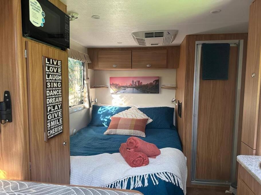 Heated Caravan With The Trimmings Apartment Melbourne