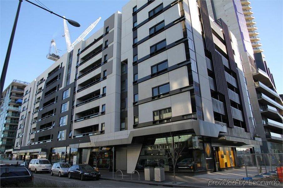Astra Docklands Apartment *