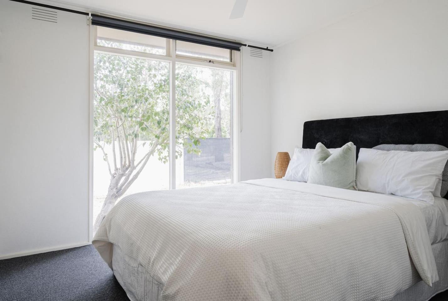 Holiday home Uncover Mount Eliza's Charm From Local