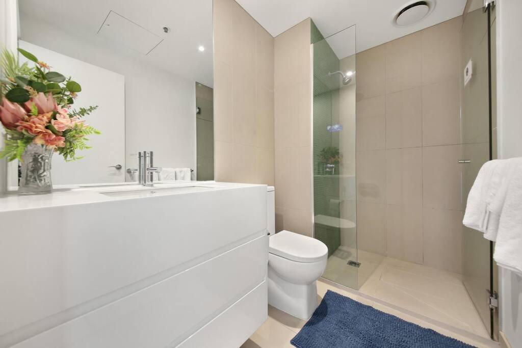 Apartment Location 2 Bedroom Amazing View & Free Parking *