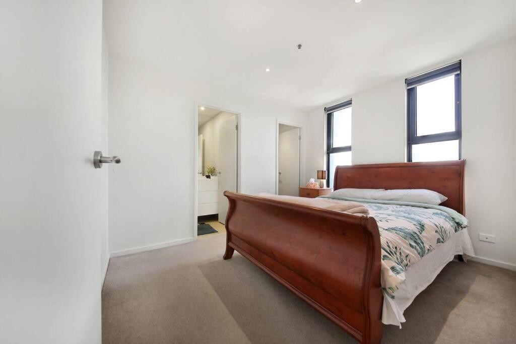 Apartment Location 2 Bedroom Amazing View & Free Parking Melbourne