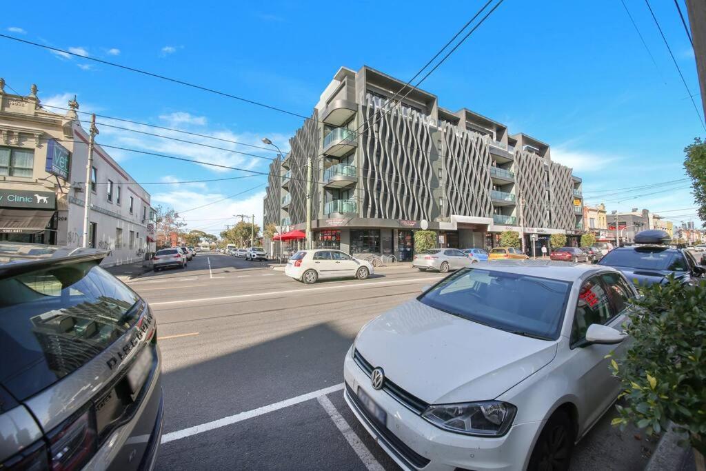Apartment Location 2 Bedroom Amazing View & Free Parking *