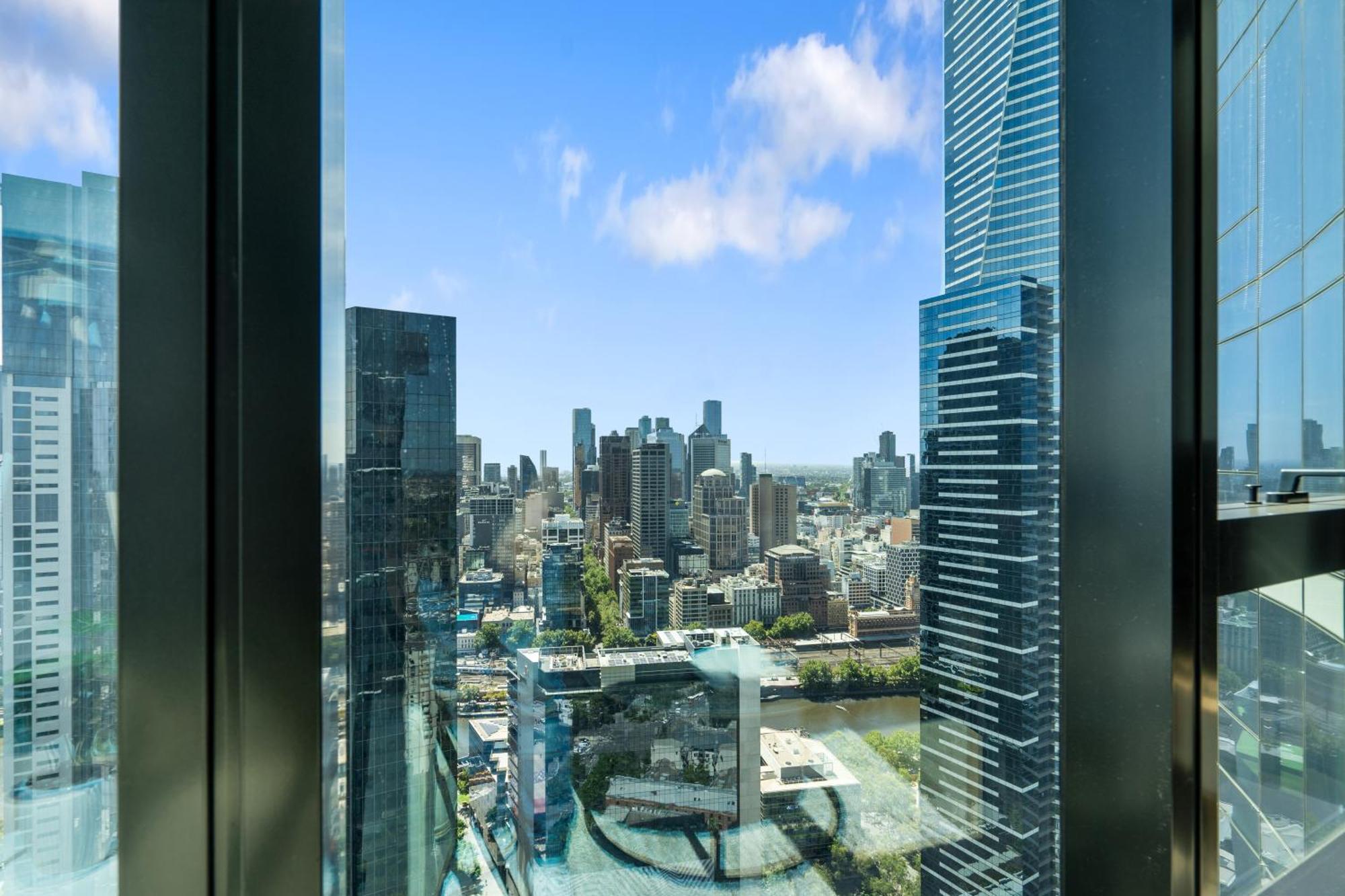 Australia 108 Building Southbank - Sleeps 3 Apartment *