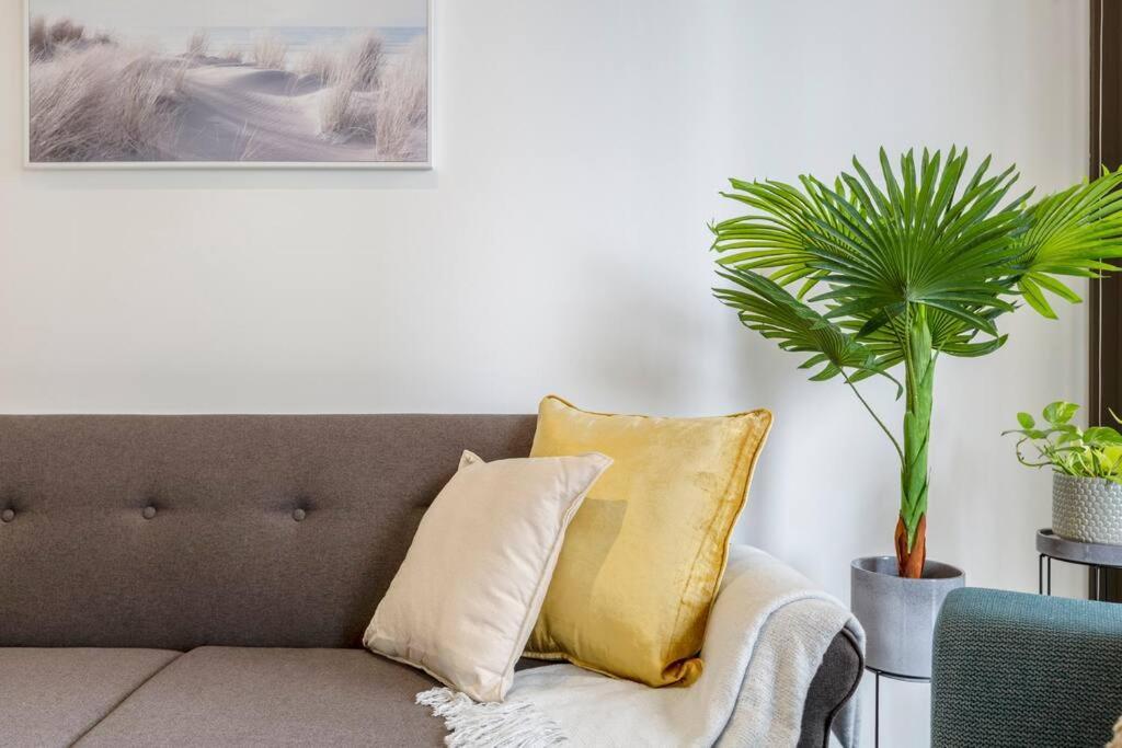 ☆epic☆family-friendly☆wfh Area☆parking☆balcony Apartment Melbourne