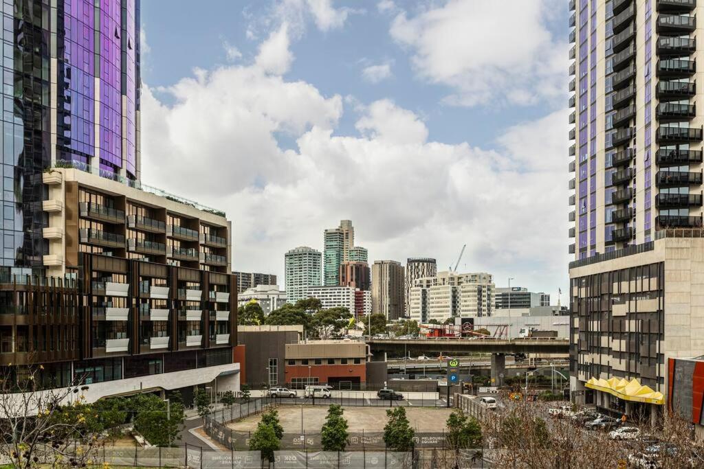☆epic☆family-friendly☆wfh Area☆parking☆balcony Apartment Melbourne