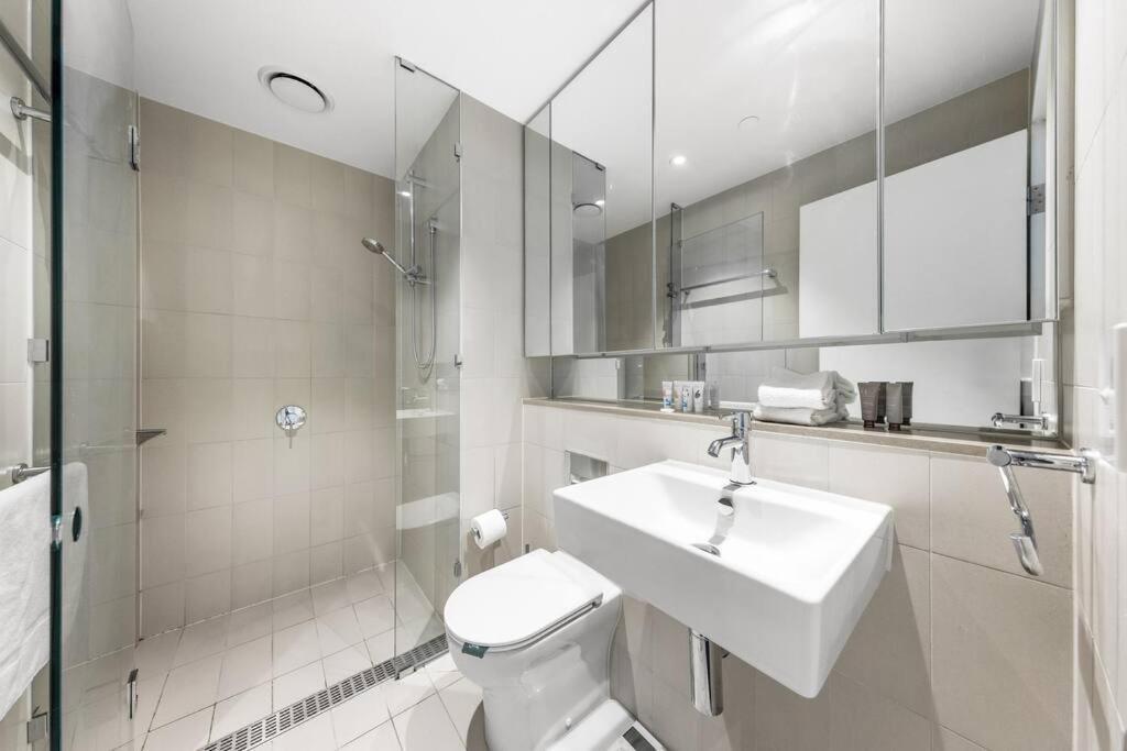 Cozy 1 Bedroom In Docklands *