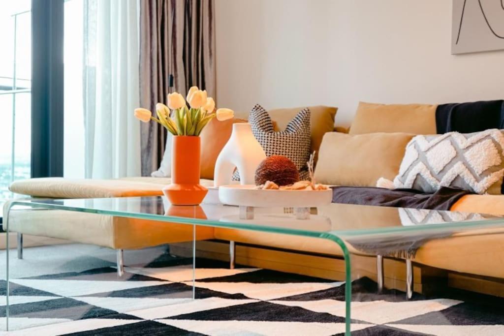 Apartment Offline-contrasting-color Style & City Views Comfortable 2b2b1 Car Park *