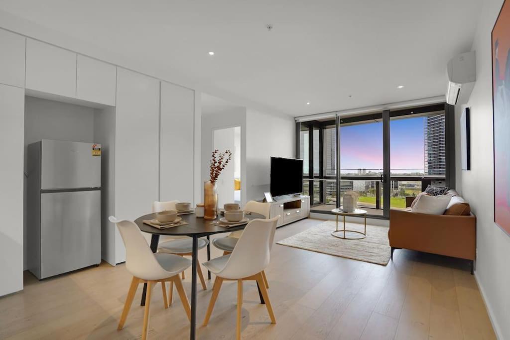 Apartment Nest By The Sea-tranquil River Views 2b1b1c *