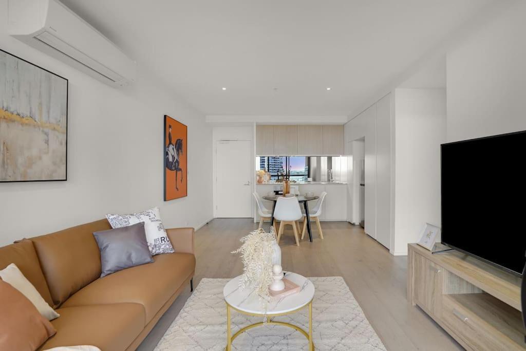 Nest By The Sea-tranquil River Views 2b1b1c Apartment *
