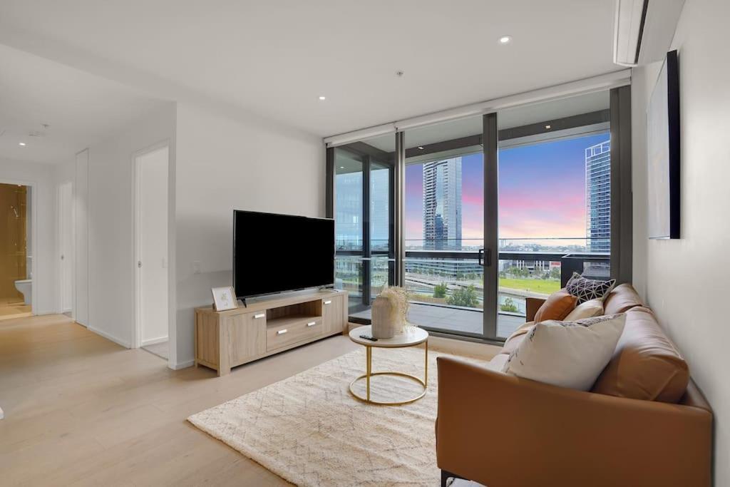 Apartment Nest By The Sea-tranquil River Views 2b1b1c Melbourne
