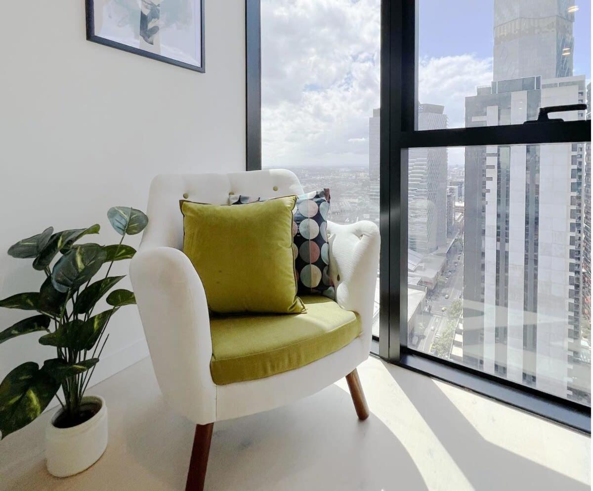 Beautiful 2b1b Cbd Apartment Melbourne