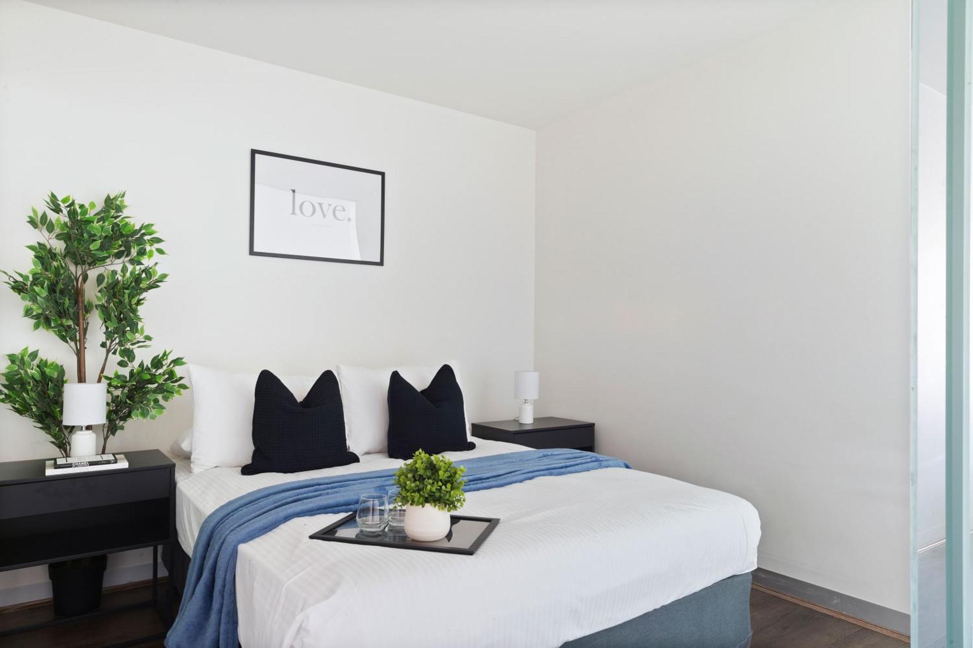 Comfy 2br Apt Only A-4-min Walk To Victoria Market * Melbourne