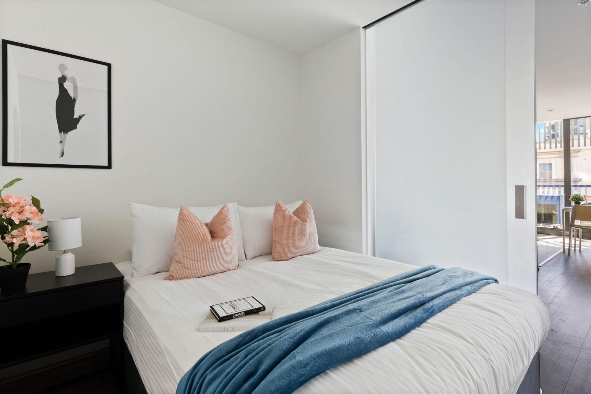 Comfy 2br Apt Only A-4-min Walk To Victoria Market Apartment Melbourne