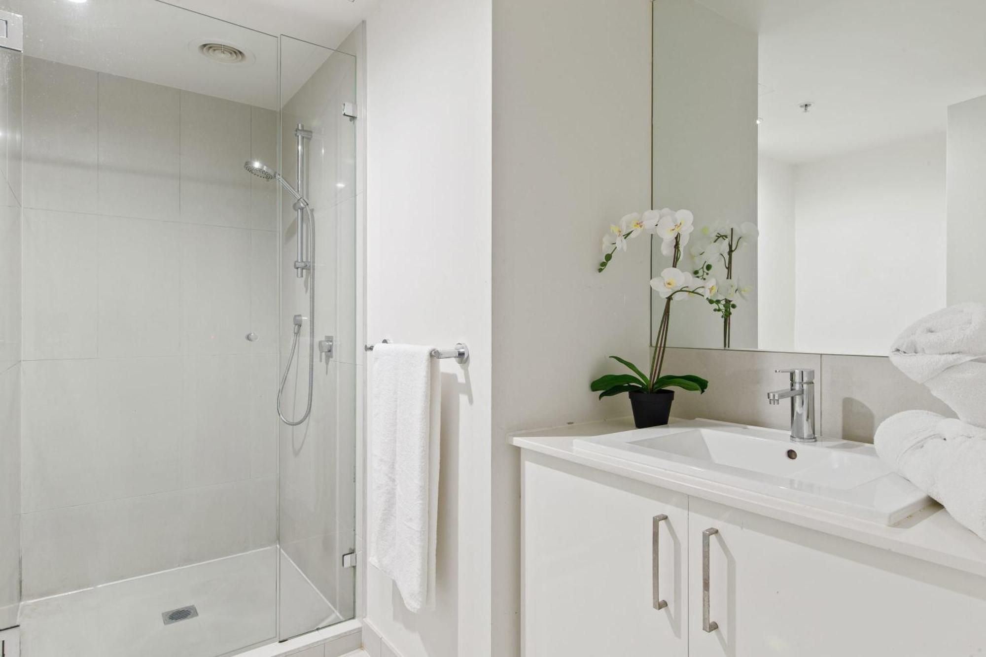 Comfy 2br Apt Only A-4-min Walk To Victoria Market * Melbourne