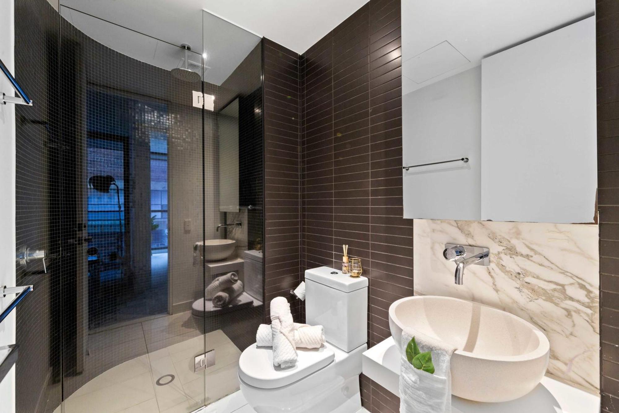 Apartment A Chic & Comfy 2br Near Federation Square