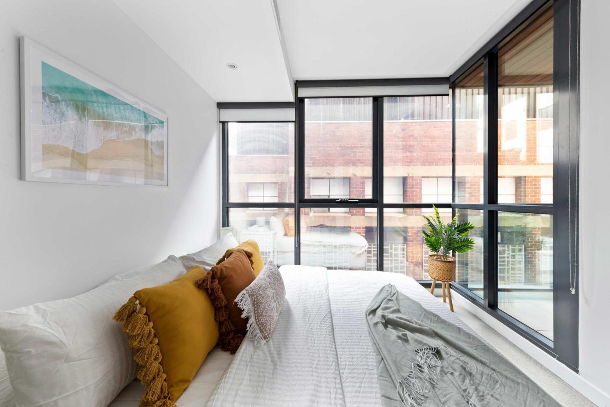 A Chic & Comfy 2br Near Federation Square *