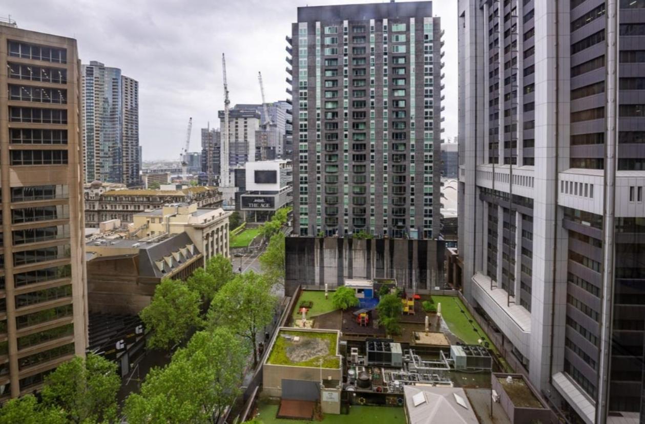墨尔本豪华套房 * Melbourne