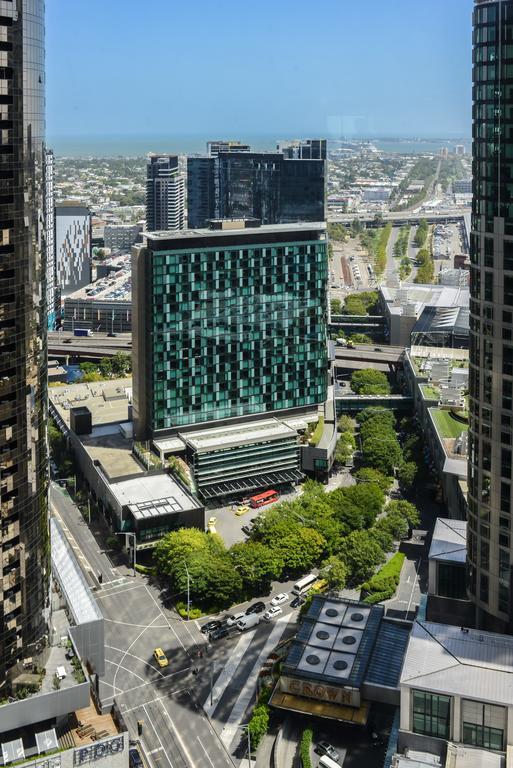 Apartment Urbanminder @ Freshwater Place Melbourne